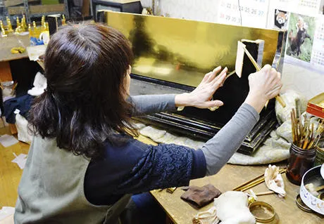 金箔押し　西澤