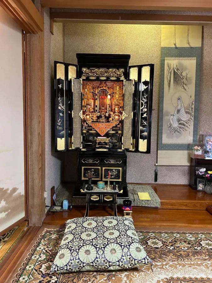 【お仏壇のご新調】幅約８０センチの金仏壇を納品しました！（越前市）