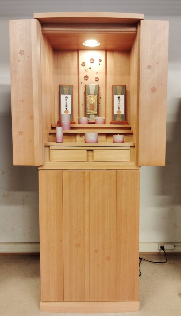 2025年秋・最新作のモダン仏壇が入荷しました！ | 出村仏壇店