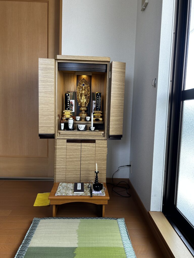一人暮らしでも合掌の有る毎日を送りたい　そんな気持ちが大切ですー